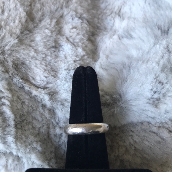 ANN KING STERLING/18K BLUE TOPAZ GEMSTONE RING - Picture 5 of 8